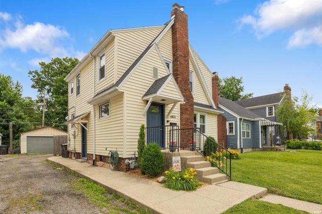 4621 Arlington Avenue, Fort Wayne, IN 46807