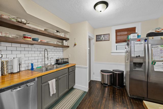 4621 Arlington Avenue, Fort Wayne, IN 46807