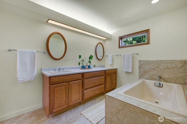75 Seafarer Lane, Port Ludlow, WA 98365