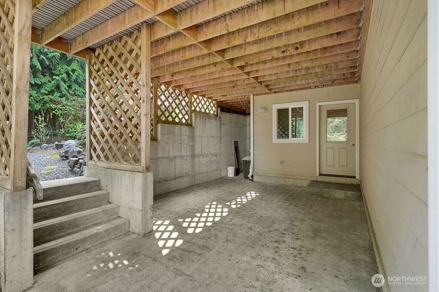 75 Seafarer Lane, Port Ludlow, WA 98365