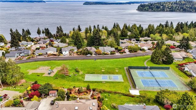 75 Seafarer Lane, Port Ludlow, WA 98365