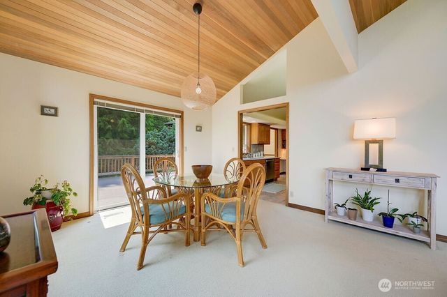 75 Seafarer Lane, Port Ludlow, WA 98365