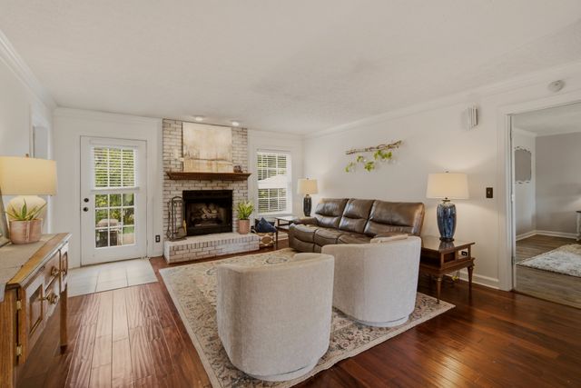4854 Rock House Rd, Portland, TN 37148