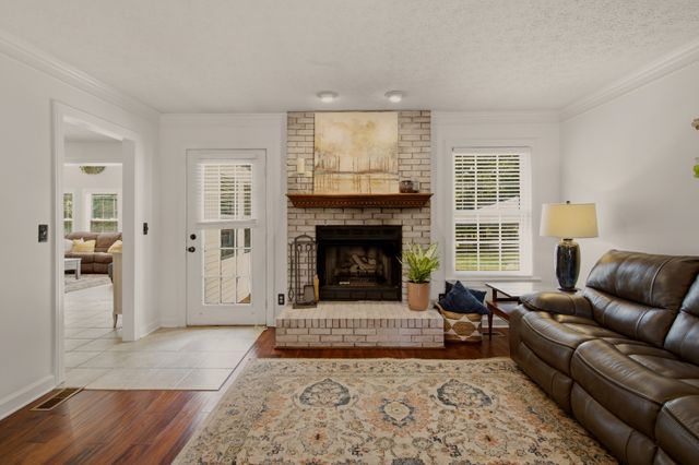 4854 Rock House Rd, Portland, TN 37148