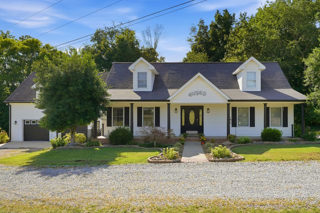 4854 Rock House Rd, Portland, TN 37148