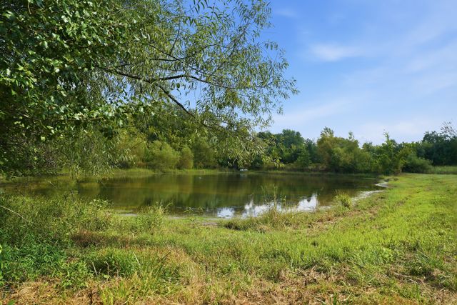 4854 Rock House Rd, Portland, TN 37148