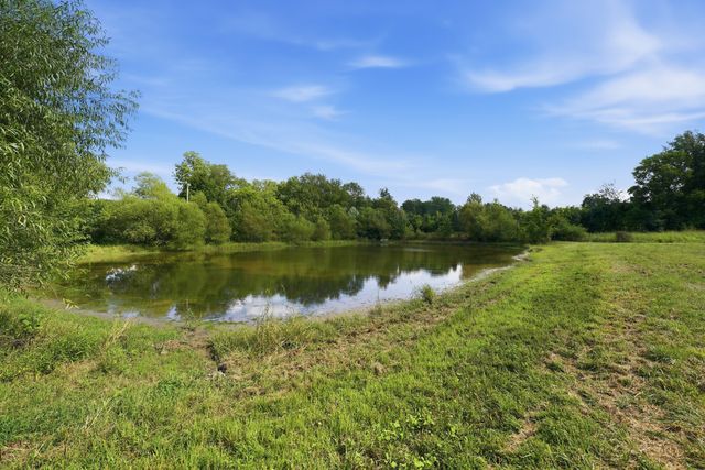 4854 Rock House Rd, Portland, TN 37148