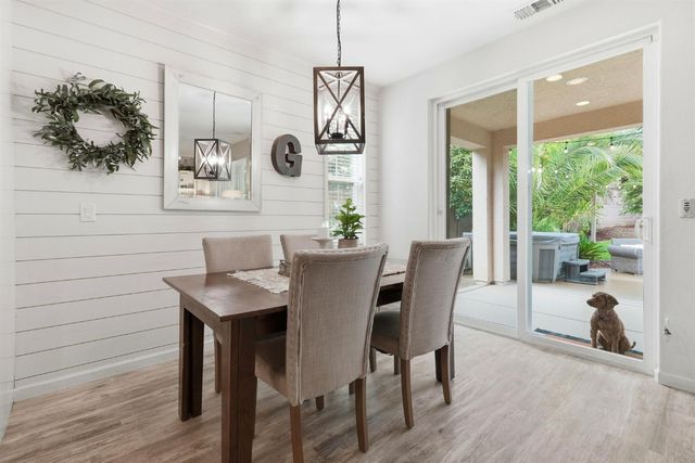 128 Dowd Ct, Folsom, CA 95630