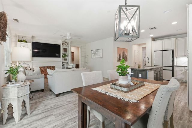 128 Dowd Ct, Folsom, CA 95630