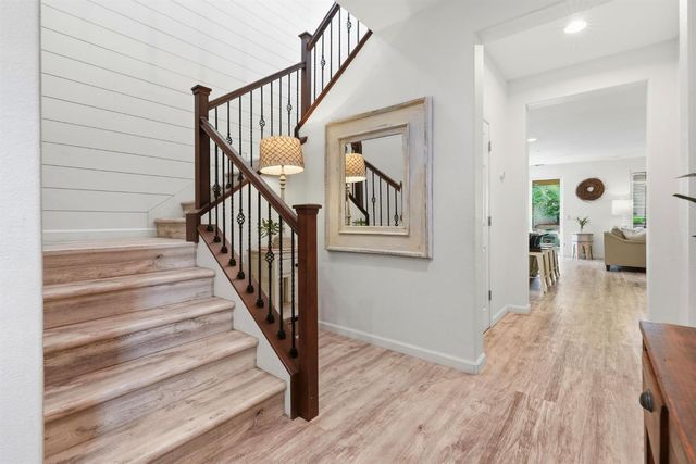 128 Dowd Ct, Folsom, CA 95630