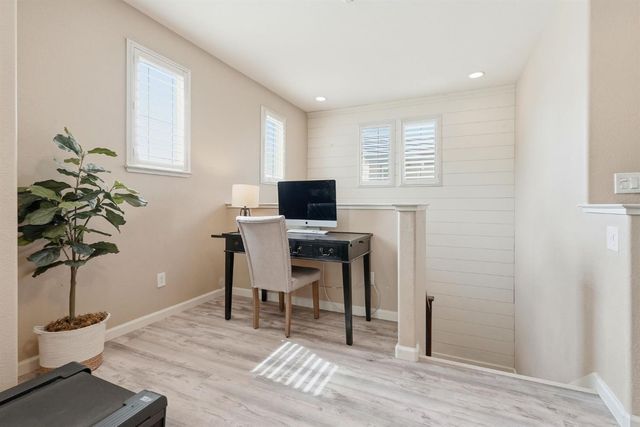 128 Dowd Ct, Folsom, CA 95630