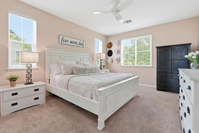 128 Dowd Ct, Folsom, CA 95630