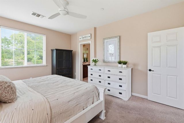 128 Dowd Ct, Folsom, CA 95630