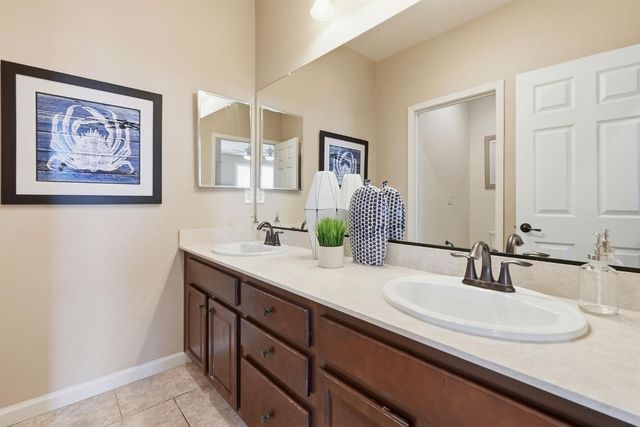 128 Dowd Ct, Folsom, CA 95630