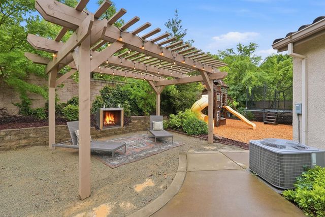 128 Dowd Ct, Folsom, CA 95630