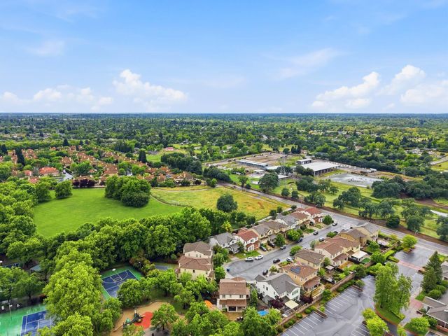 128 Dowd Ct, Folsom, CA 95630