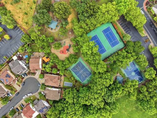 128 Dowd Ct, Folsom, CA 95630