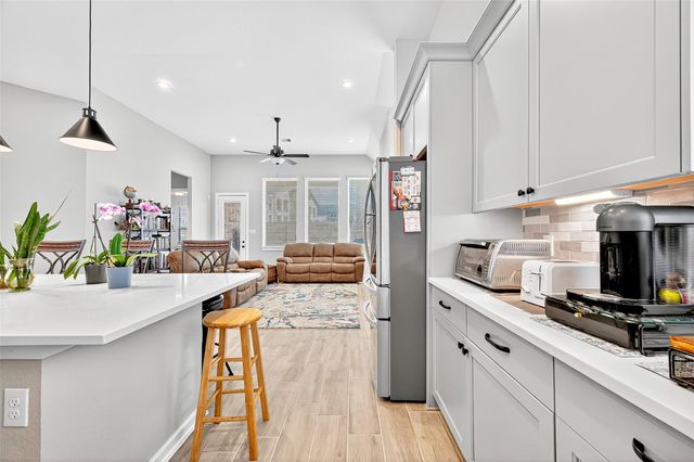 6034 Painted Plains Drive, Fulshear, TX 77441