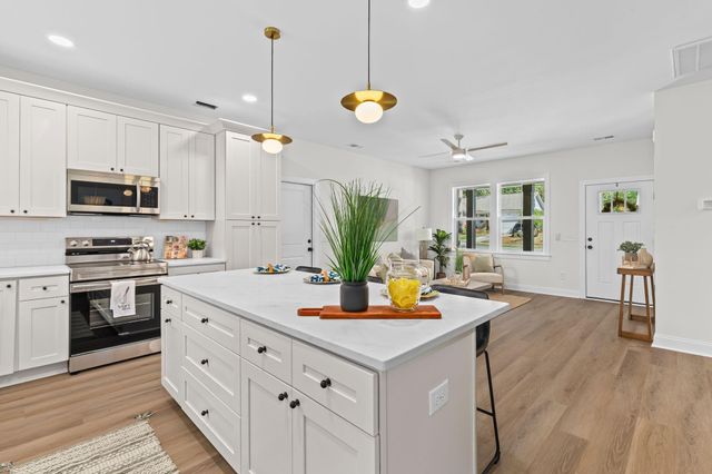 122 Bramwell Drive, Summerville, SC 29485