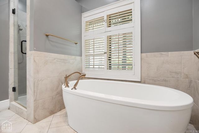 1005 Fairway Drive, Jonesboro, AR 72401