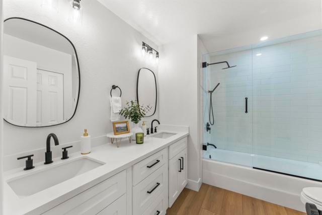 25945 Forest Drive, Escondido, CA 92026