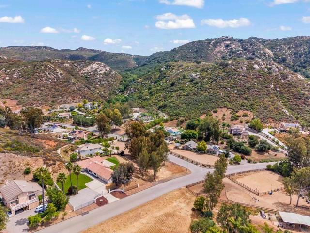 25945 Forest Drive, Escondido, CA 92026