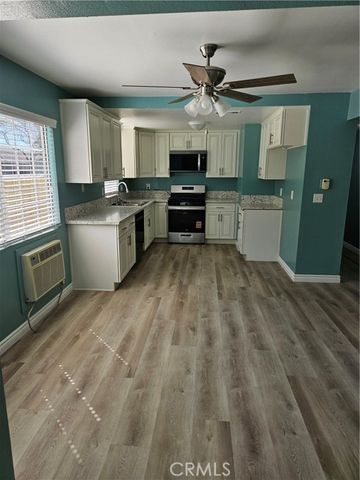 2063 evergreen st, La Verne, CA 91752