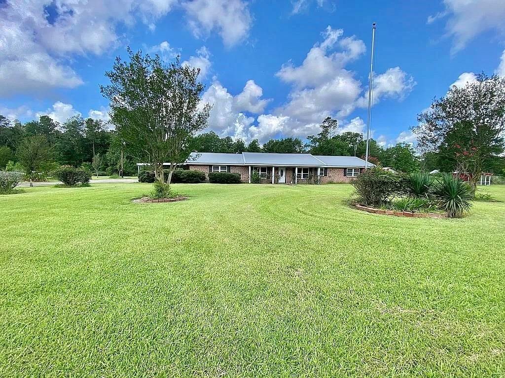 2003 Hwy 109 Highway S, Vinton, LA 70668