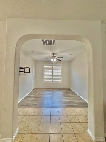 204 Red Fox Lane, Denton, TX 76210
