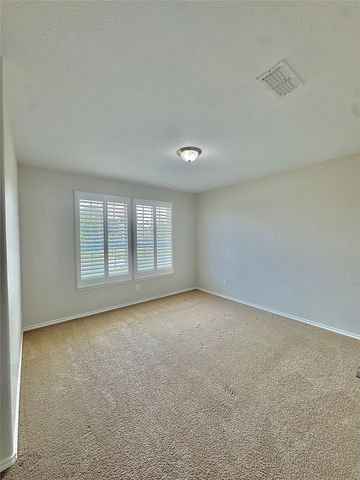 204 Red Fox Lane, Denton, TX 76210