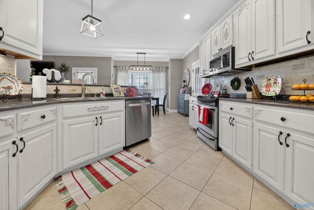 235 Audrey Lane, Gadsden, AL 35901