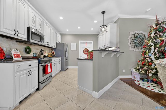 235 Audrey Lane, Gadsden, AL 35901