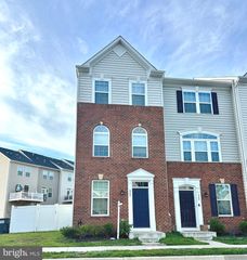 522 RIVER CREST WAY, Fredericksburg, VA 22405