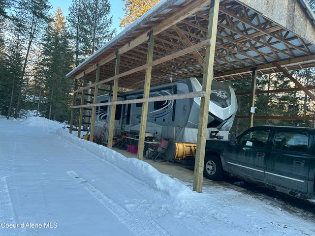 255 Thunder ALY, Sandpoint, ID 83864