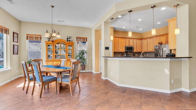 301 Zuni River Circle SW, Los Lunas, NM 87031