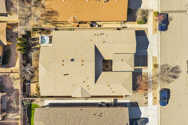 301 Zuni River Circle SW, Los Lunas, NM 87031