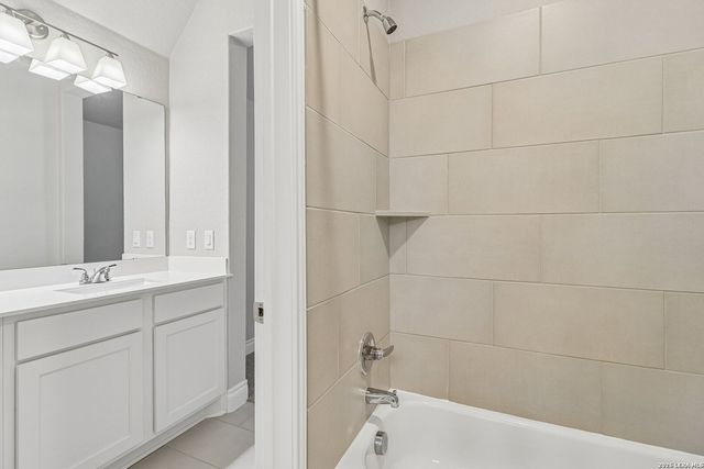 1923 Pitcher Bend, San Antonio, TX 78253