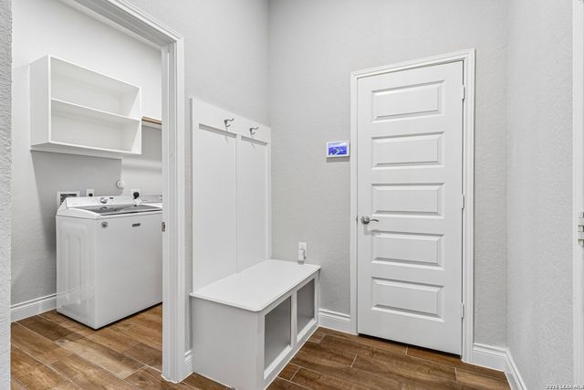 1923 Pitcher Bend, San Antonio, TX 78253