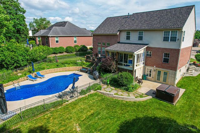 5945 Brierly Ridge Drive, Green Twp, OH 45247
