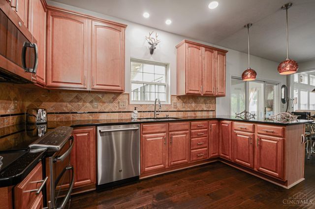 5945 Brierly Ridge Drive, Green Twp, OH 45247