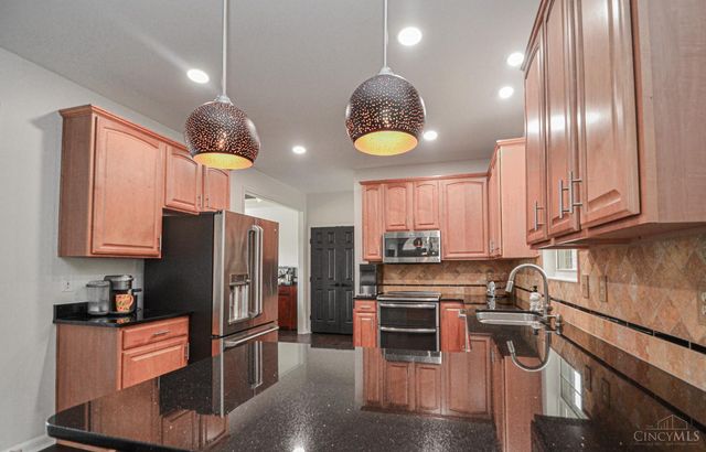 5945 Brierly Ridge Drive, Green Twp, OH 45247