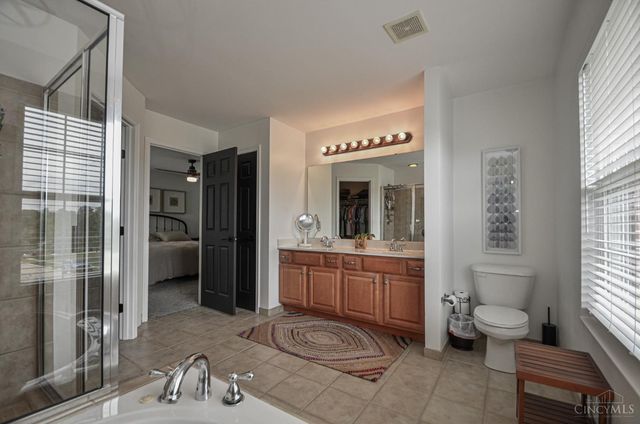 5945 Brierly Ridge Drive, Green Twp, OH 45247