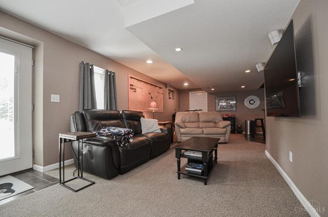 5945 Brierly Ridge Drive, Green Twp, OH 45247