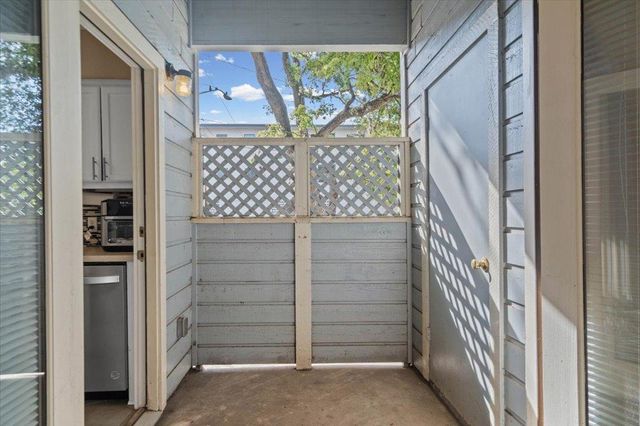 3111 TOM GREEN ST 111, Austin, TX 78705