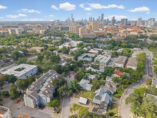 3111 TOM GREEN ST 111, Austin, TX 78705