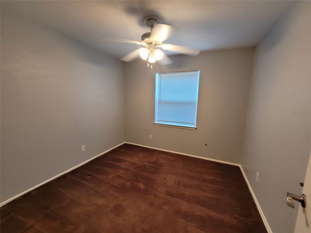 3233 Hiawatha Trail, Lake Worth, TX 76135