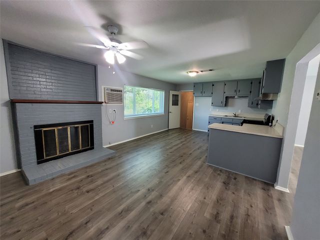3233 Hiawatha Trail, Lake Worth, TX 76135