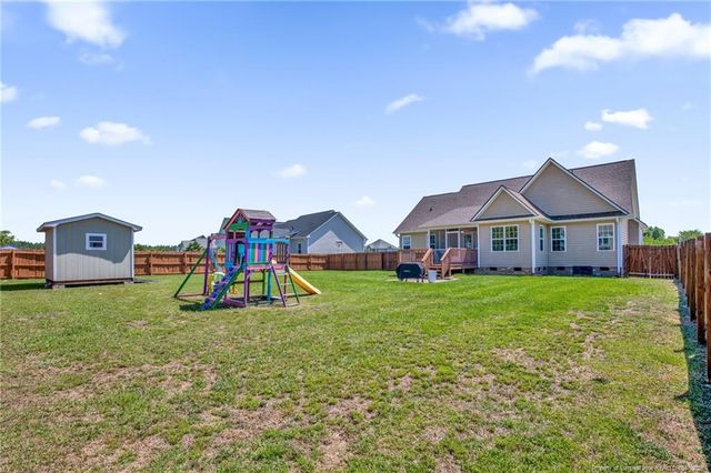 314 Bridle Drive, Raeford, NC 28376