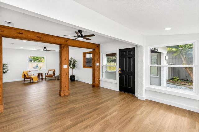 112 COLOMBA ROAD, Debary, FL 32713