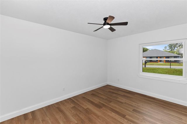 112 COLOMBA ROAD, Debary, FL 32713